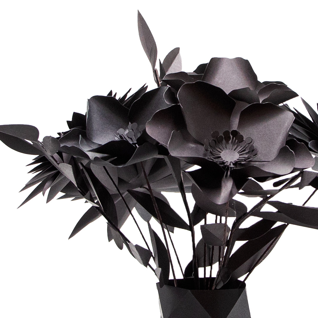 MONOCHROME NEGRO